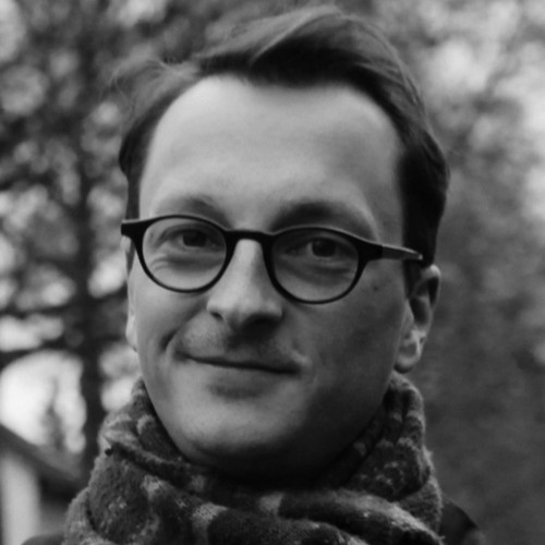 Erik Pfeiffer, Leiter Direktor Video-Marketing, erik.pfeiffer@schwarzer.de, +49 (0) 6131 – 3 02 92-32